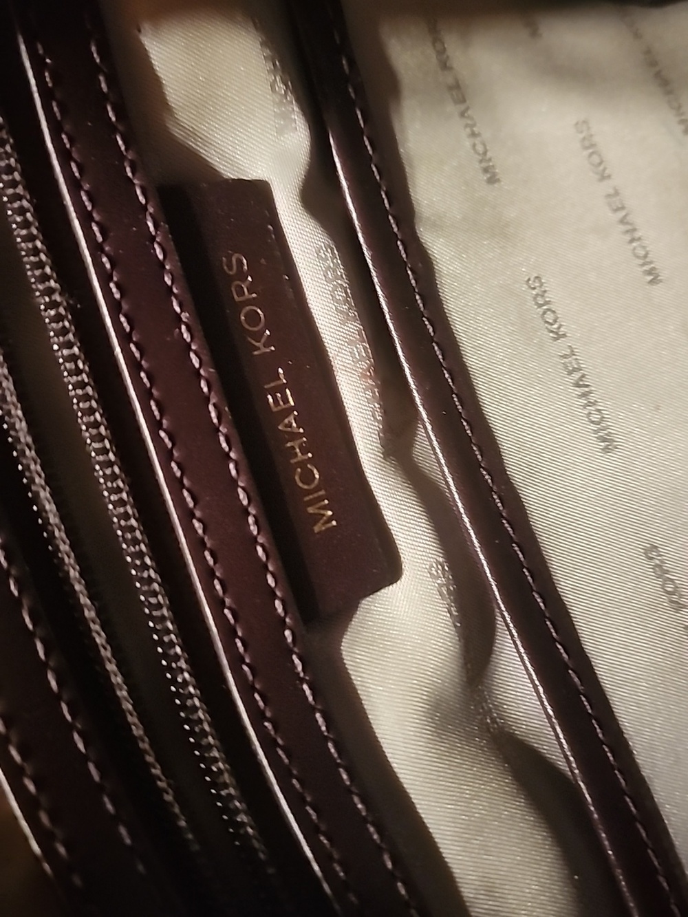 Michael Kors Hamilton Moderne Signature Purse - Picture 10 of 10